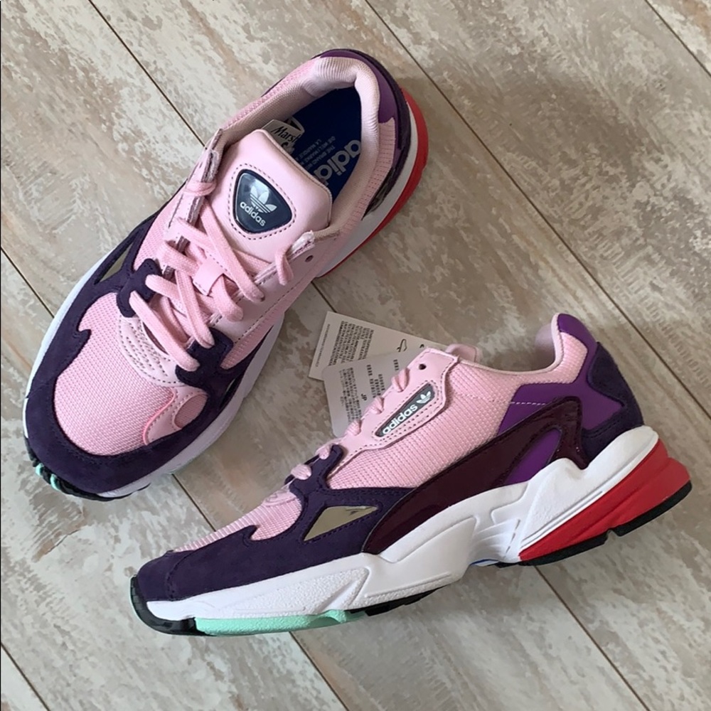 NWT Adidas falcon - Picture 4 of 11